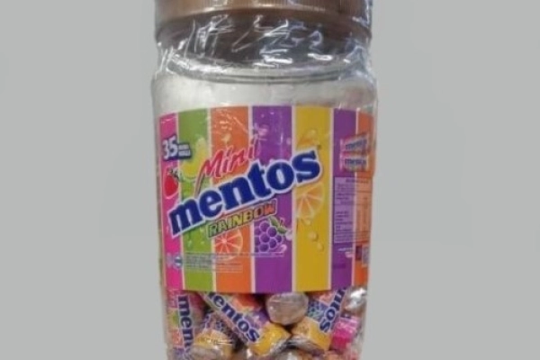 Confectionery Mentos Mini Roll - Rainbow (Jar) 1 ~item/2023/5/29/mentosmini1a